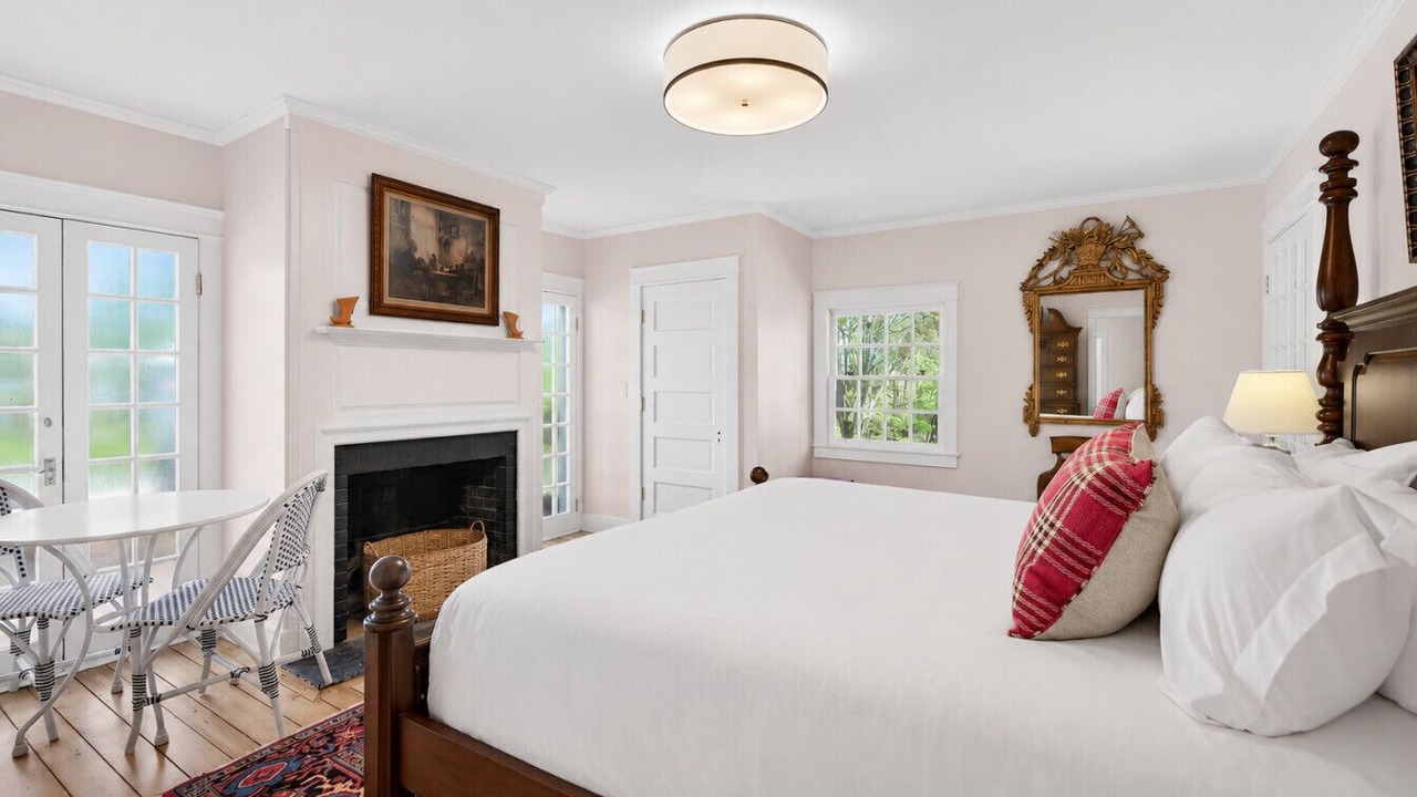 Photo of Bedroom in Ogunquit