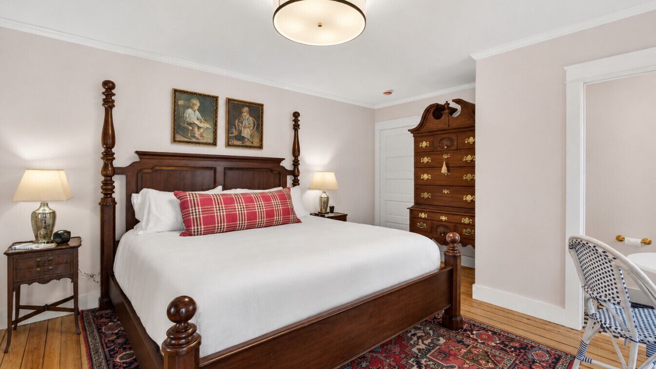 Photo of Bedroom in Ogunquit
