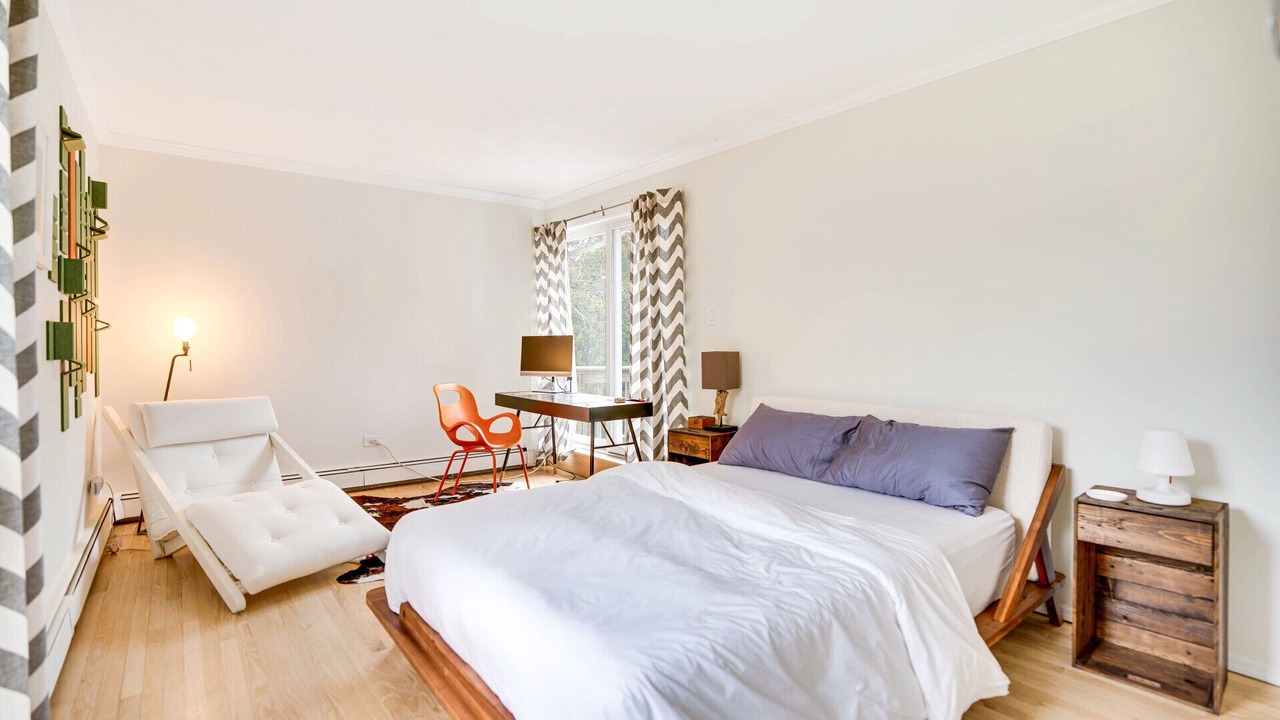 Photo of Bedroom in Hampton Bays