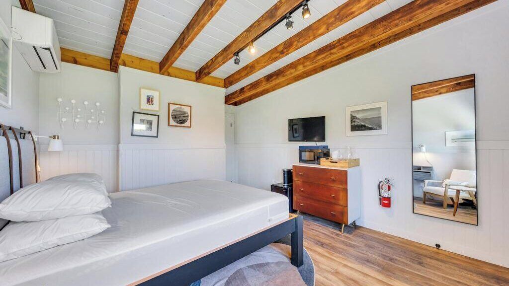 Photo of Bedroom in Hampton Bays