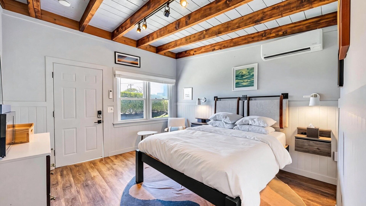 Photo of Bedroom in Hampton Bays