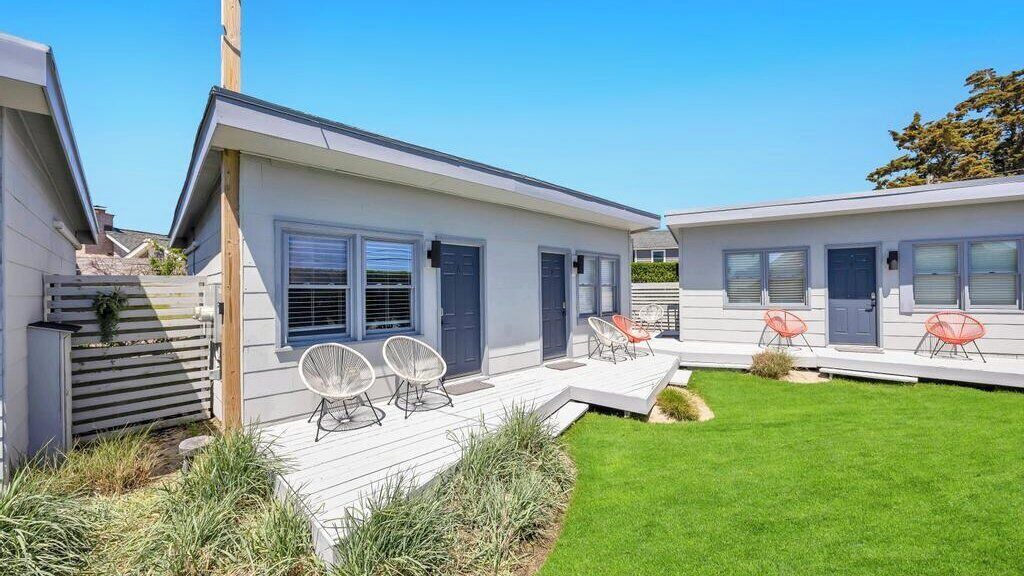 Photo of Patio Balcony in Hampton Bays