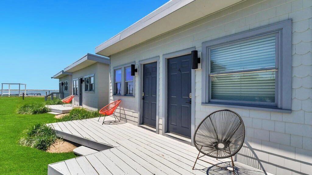 Photo of Patio Balcony in Hampton Bays