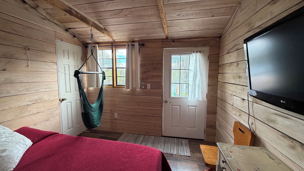Photo of Bedroom in Champlain
