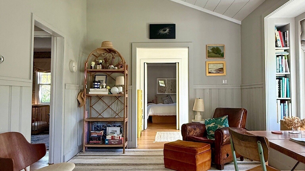 Photo of Bedroom in North Bellport
