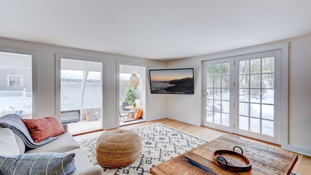 Photo of Livingroom in North Conway