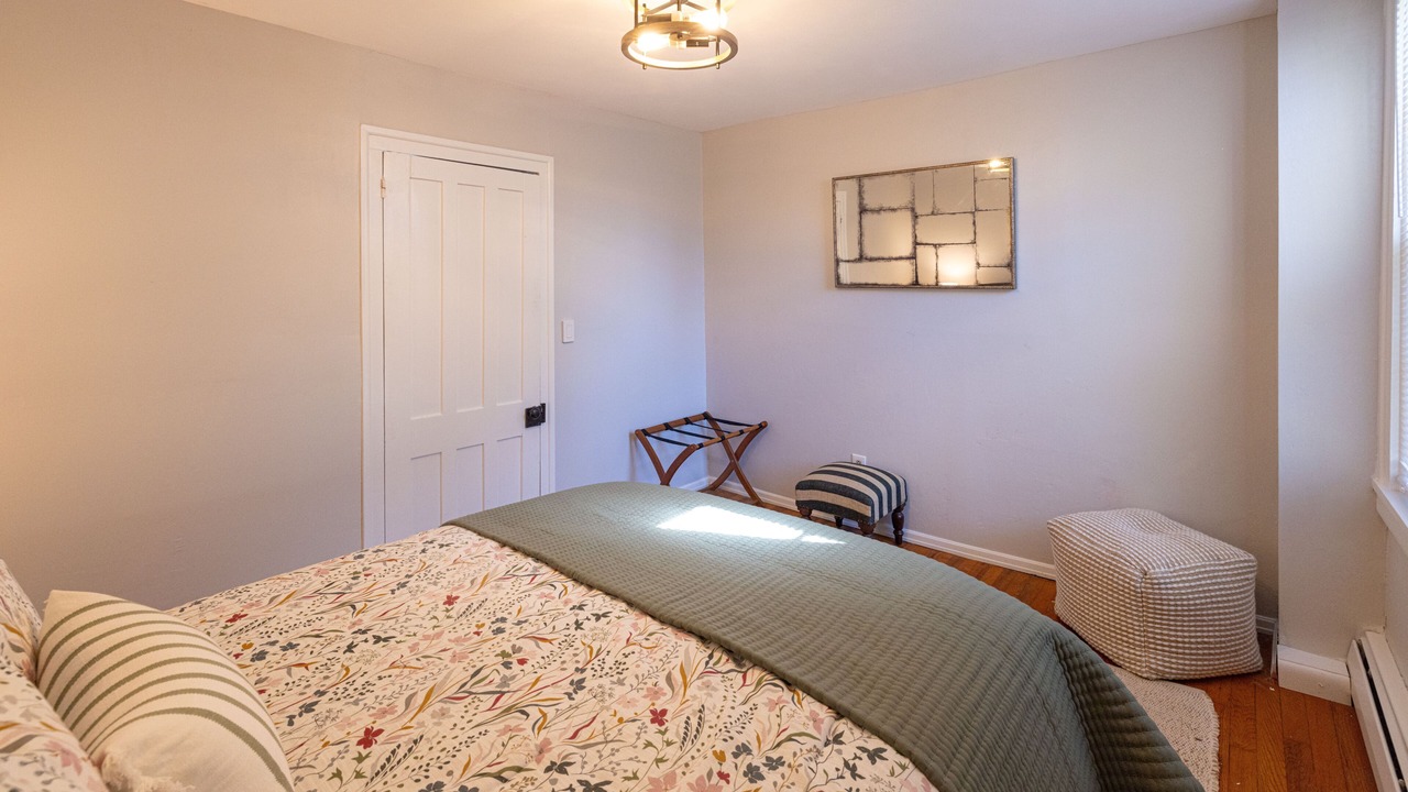 Photo of Bedroom in Sennett