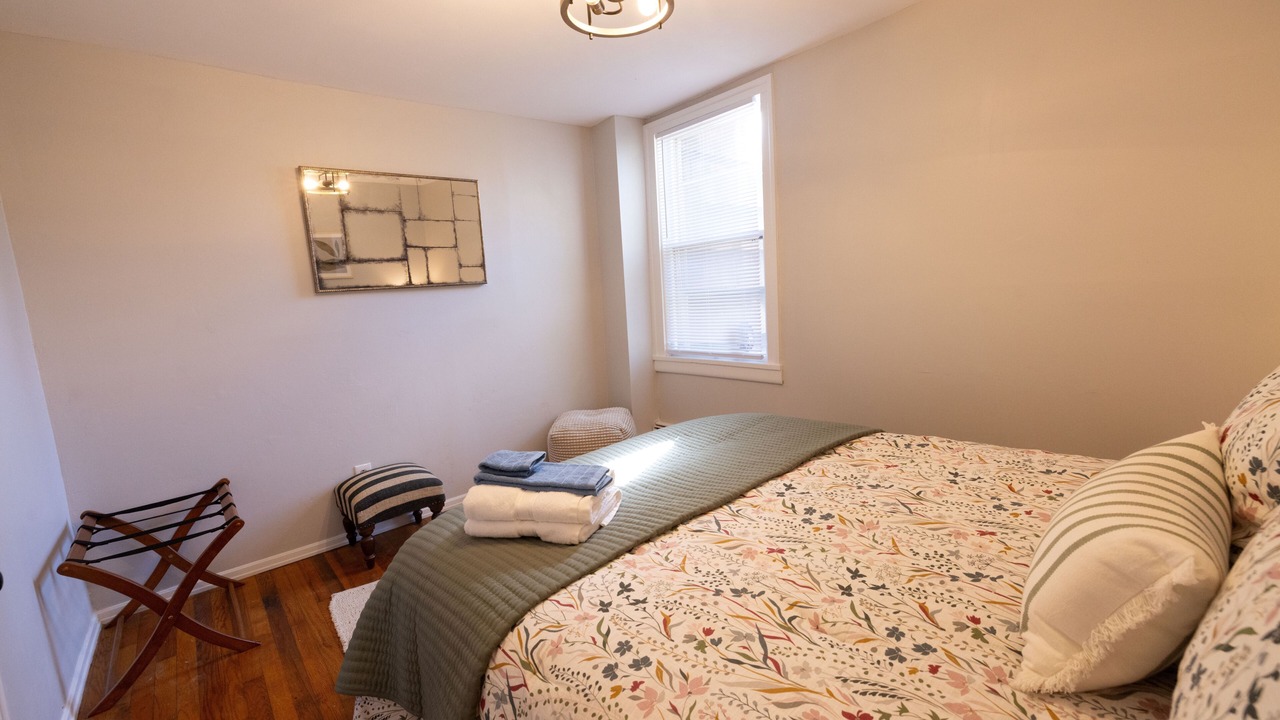 Photo of Bedroom in Sennett