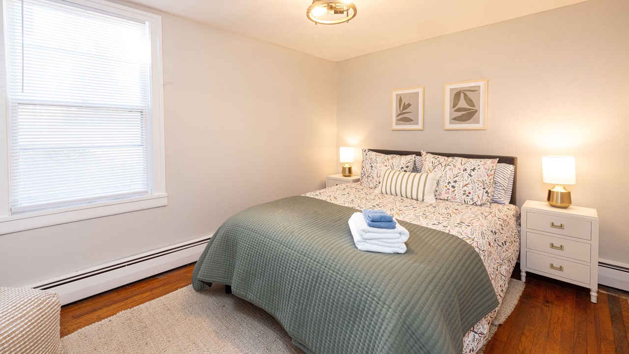 Photo of Bedroom in Sennett