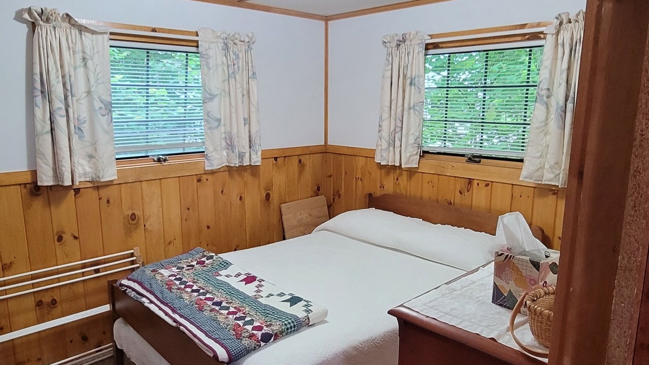 Photo of Bedroom in Meredith