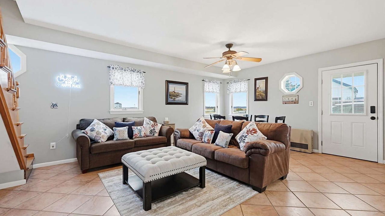 Photo of Livingroom in Hampton