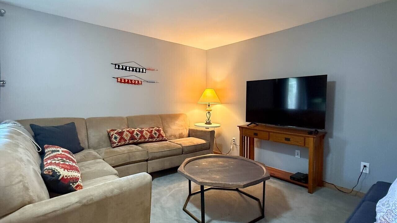 Photo of Livingroom in Carroll County