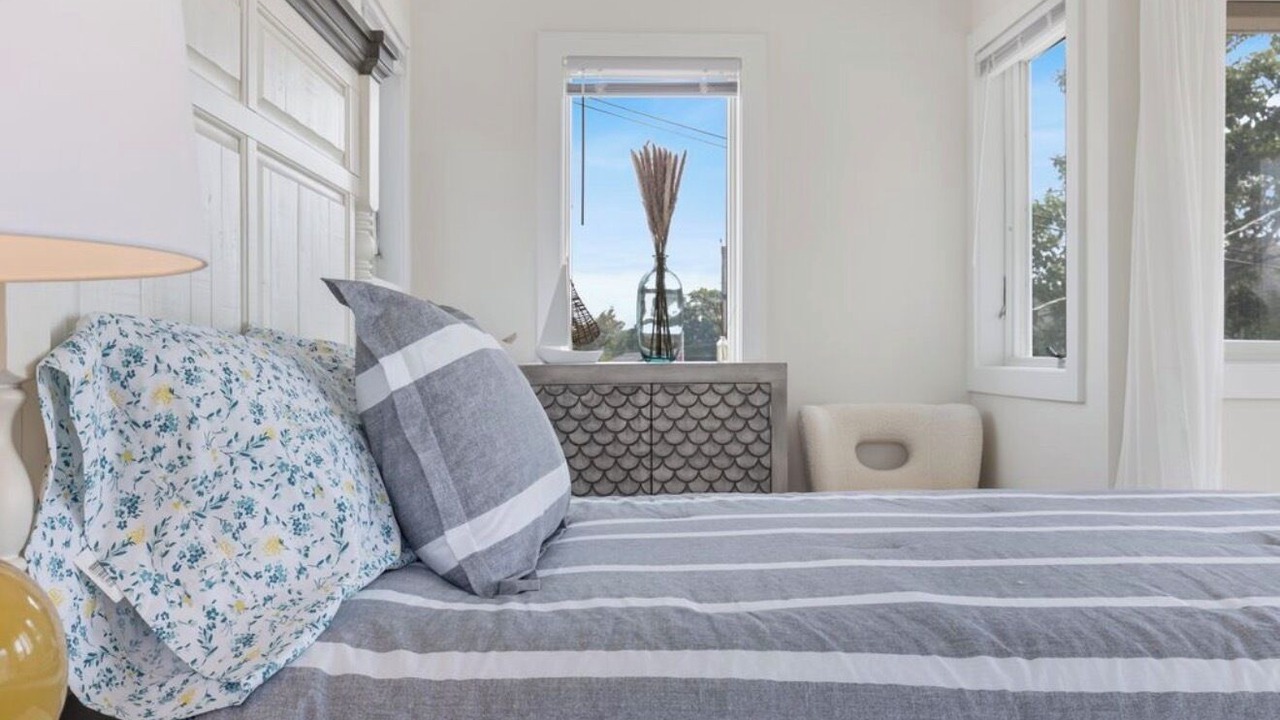 Photo of Bedroom in Clinton