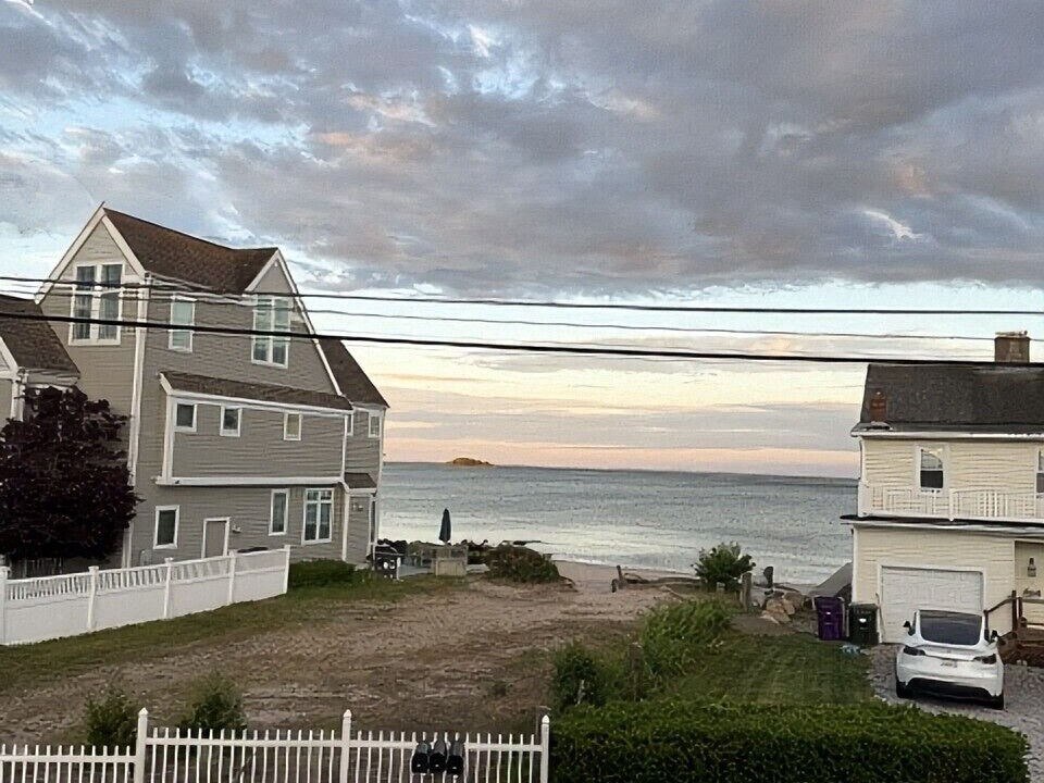 Photo of Outdoor in Clinton