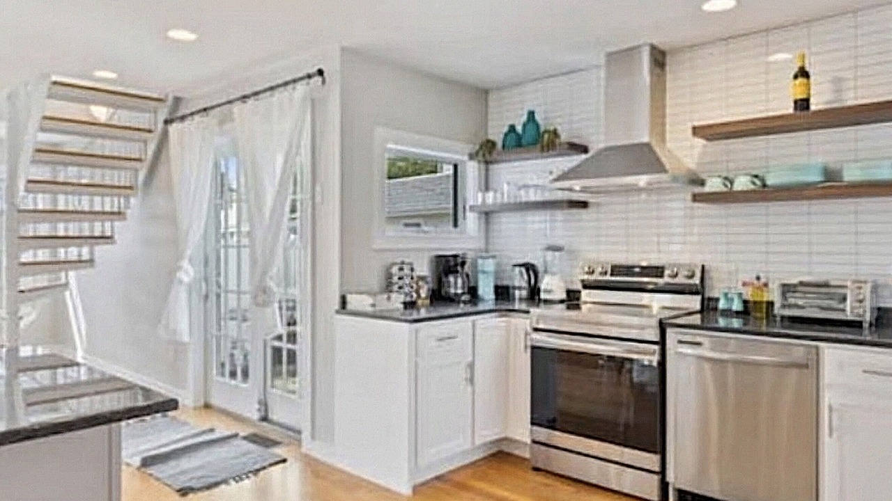 Photo of Kitchen in Clinton