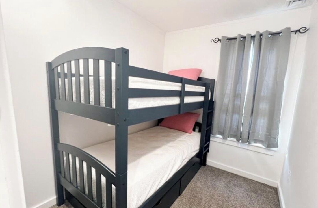 Photo of Bedroom in Vineyard Haven