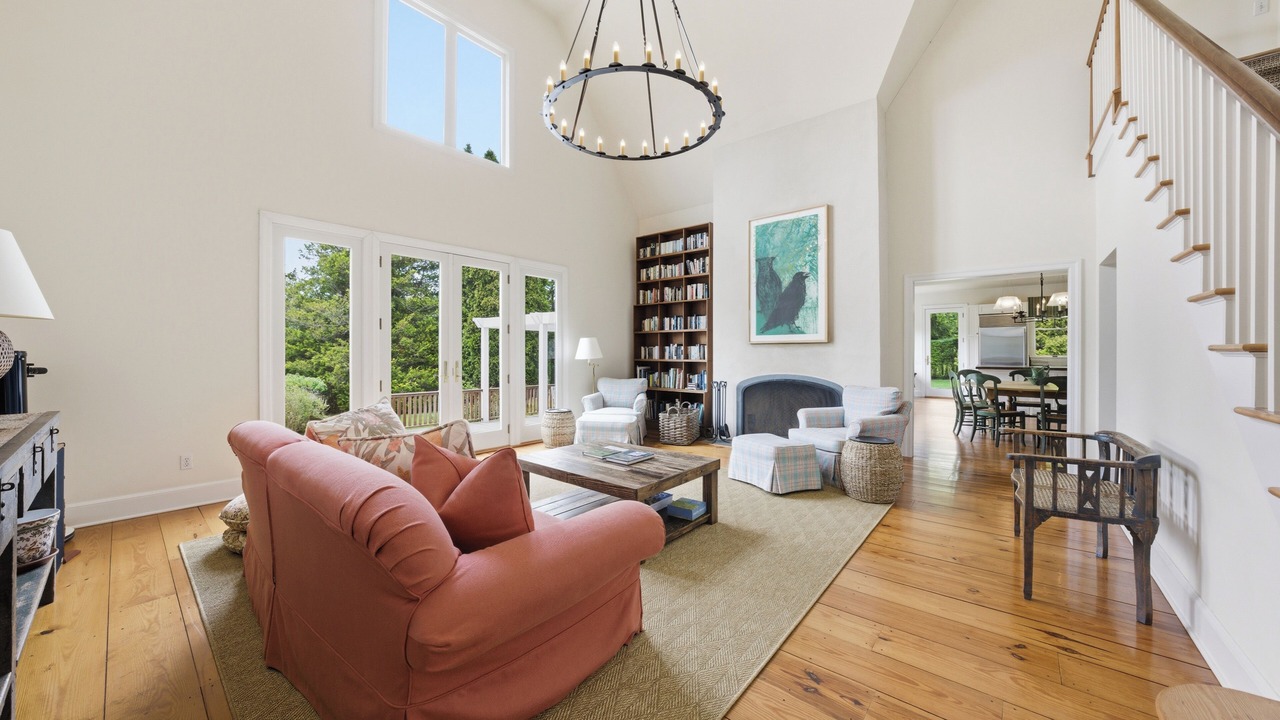 Photo of Livingroom in Bridgehampton