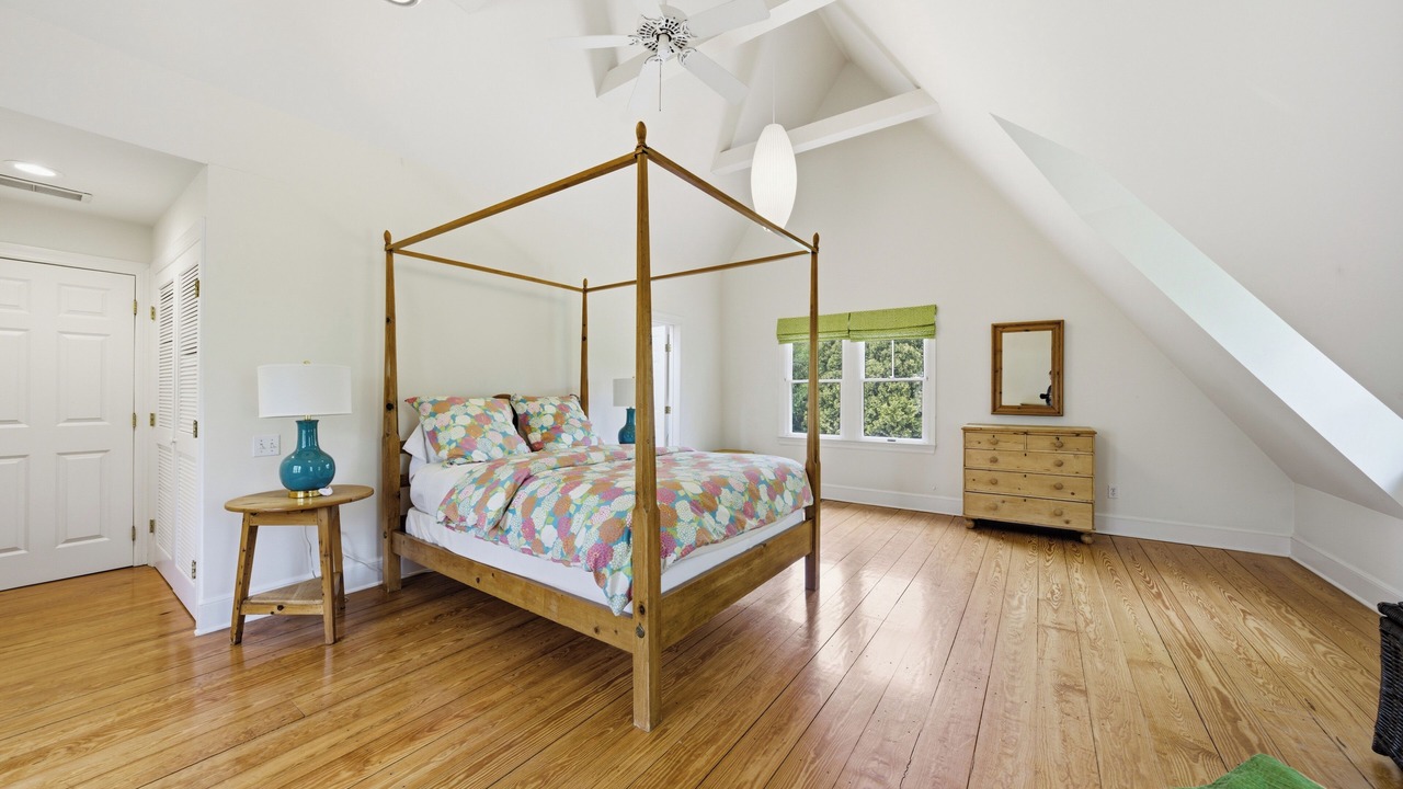 Photo of Bedroom in Bridgehampton