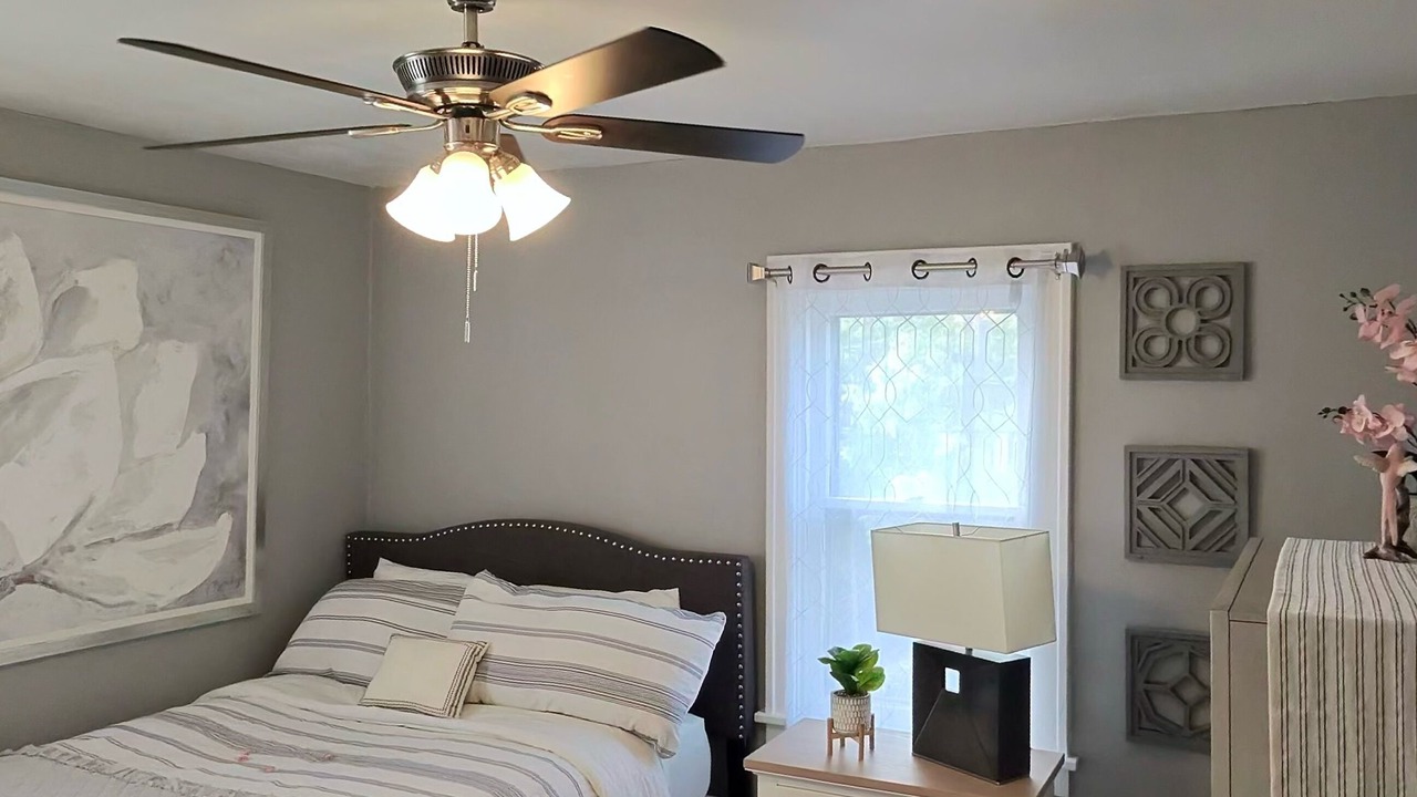 Photo of Bedroom in Kenmore