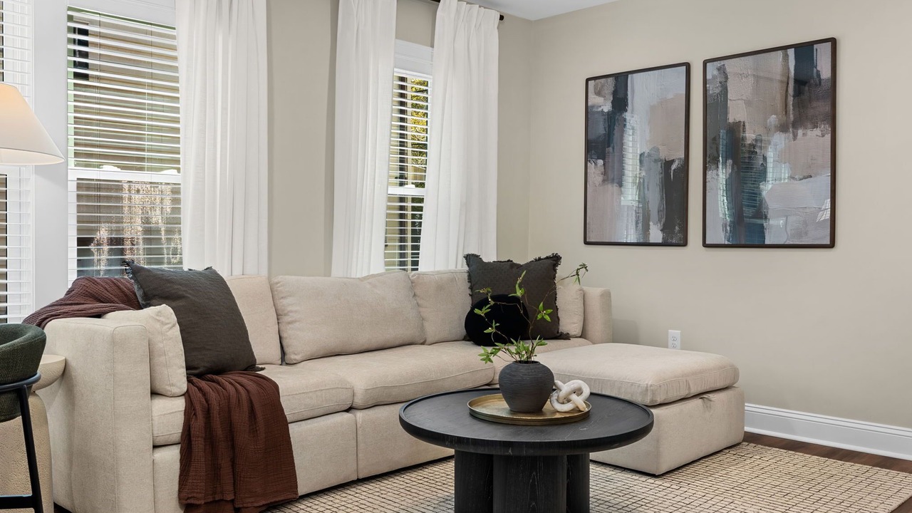 Photo of Livingroom in Winter Hill
