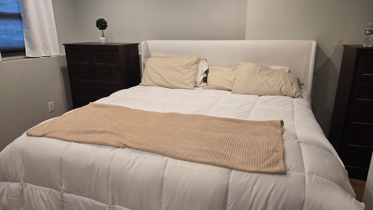 Photo of Bedroom in Marstons Mills