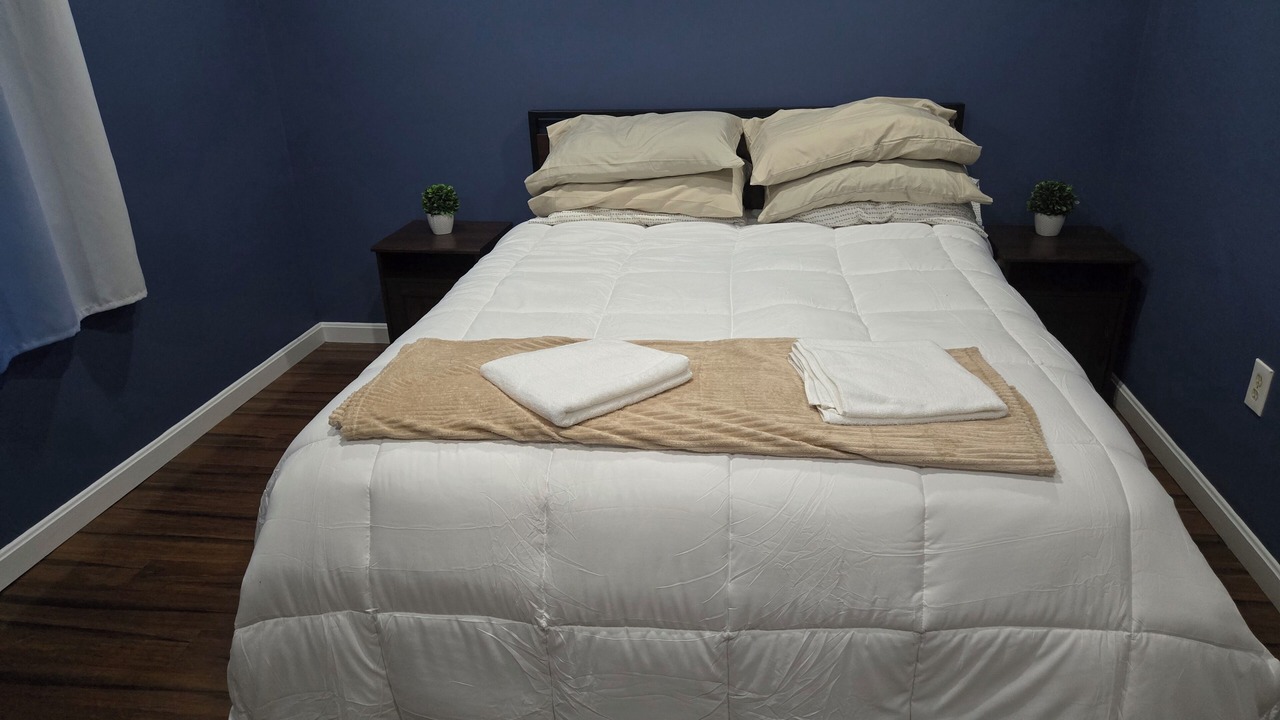 Photo of Bedroom in Marstons Mills