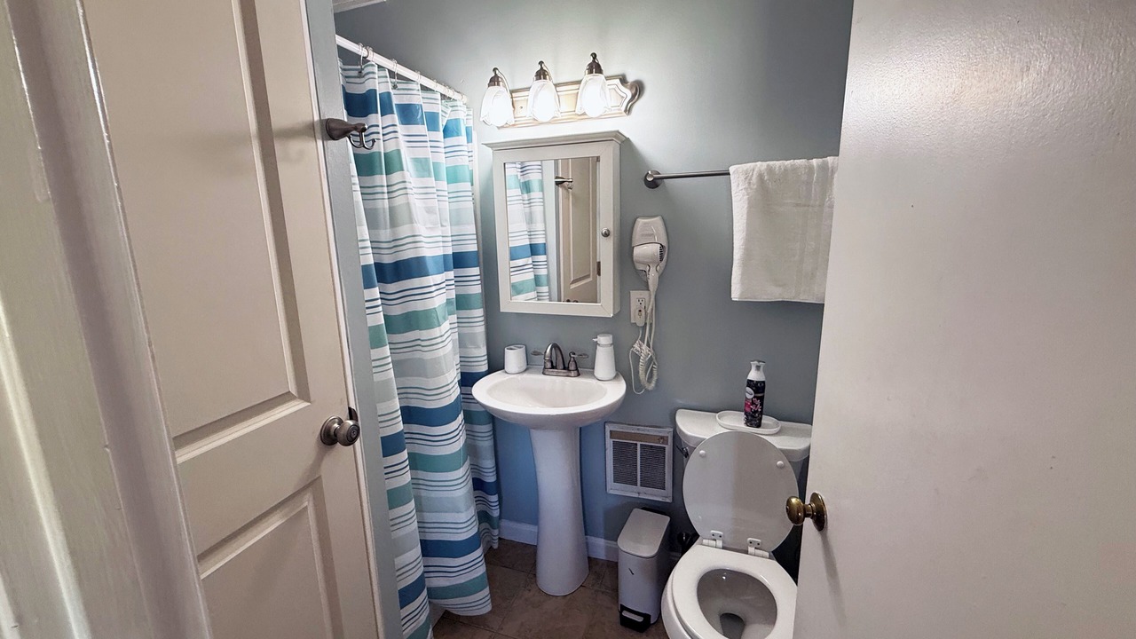 Photo of Bathroom in Weirs Beach