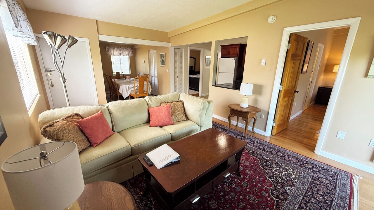 Photo of Livingroom in Weirs Beach