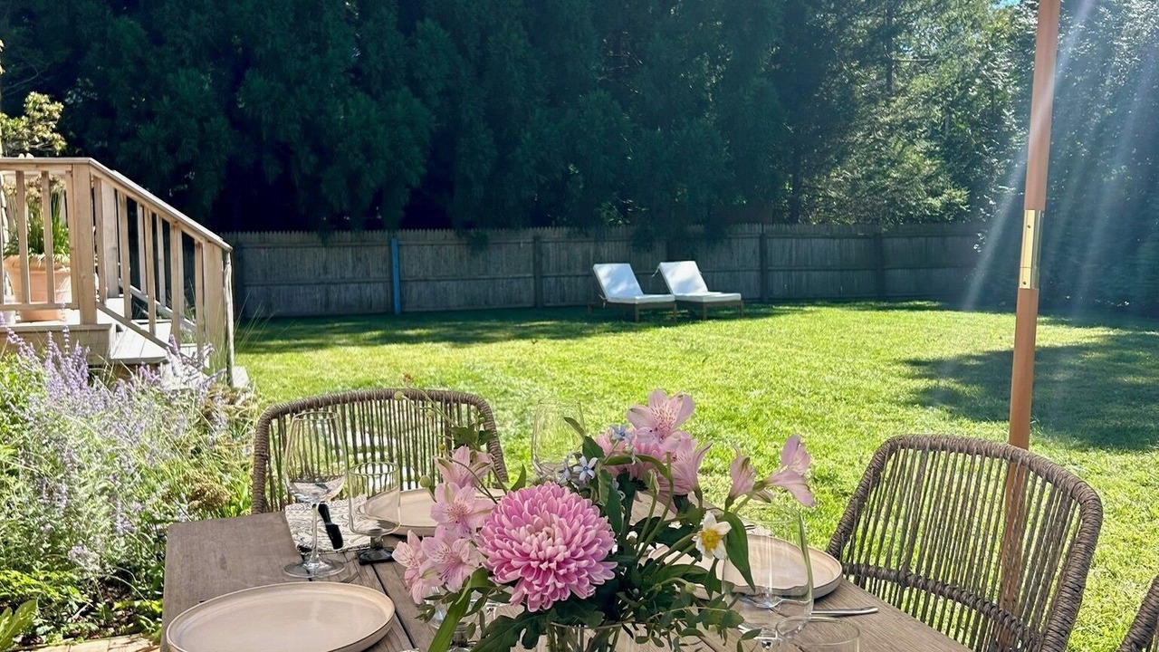 Photo of Outdoor in East Hampton North