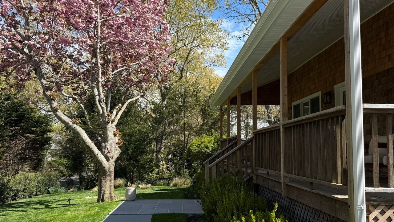 Photo of Outdoor in East Hampton North