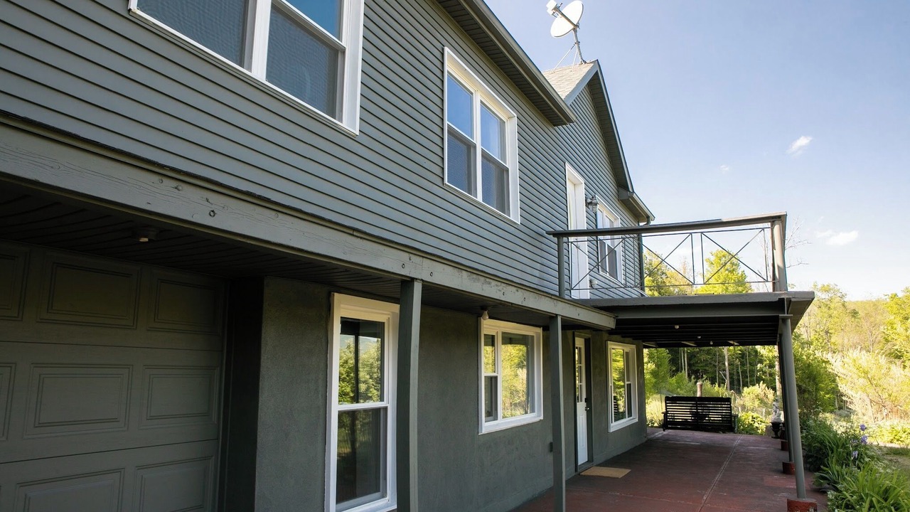 Photo of Patio Balcony in Fleischmanns