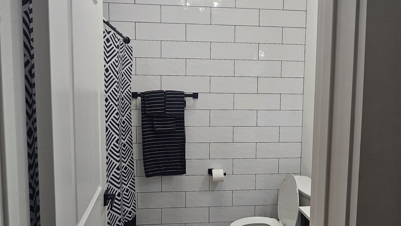 Photo of Bathroom in Newark