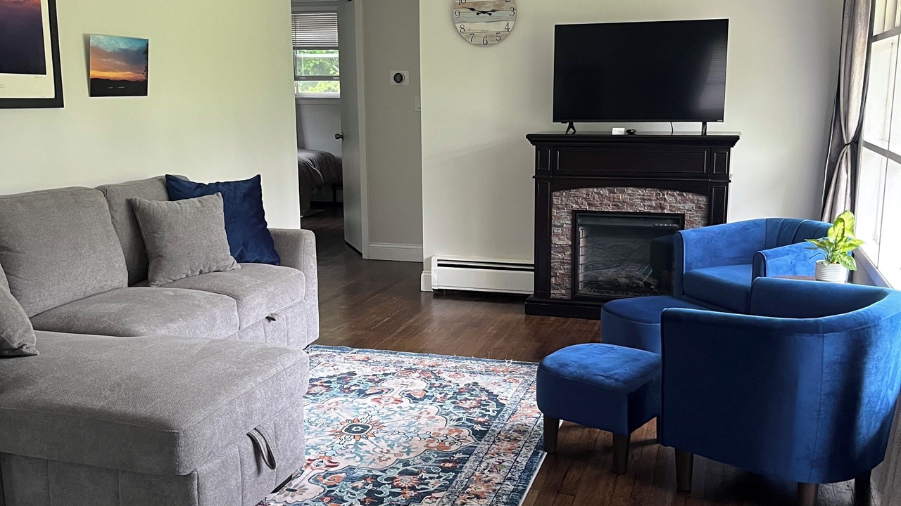 Photo of Livingroom in Fishkill