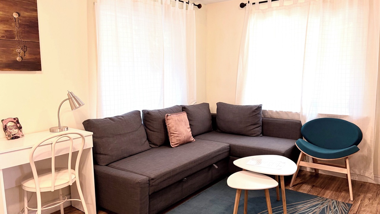 Photo of Livingroom in Old Town Historic District