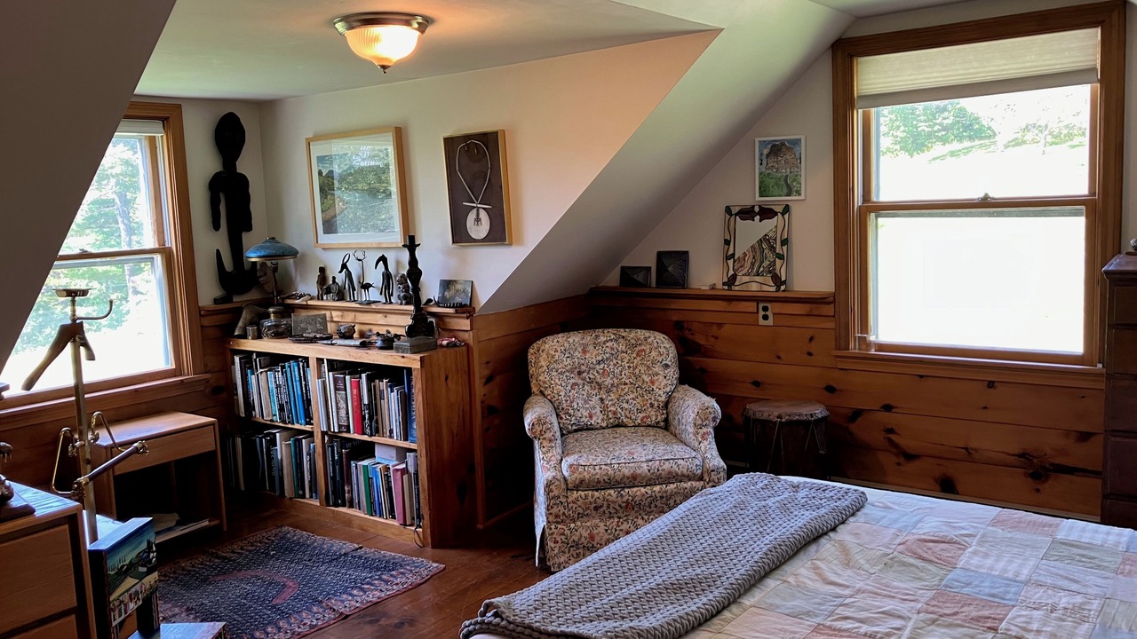 Photo of Bedroom in Bridgewater Corners