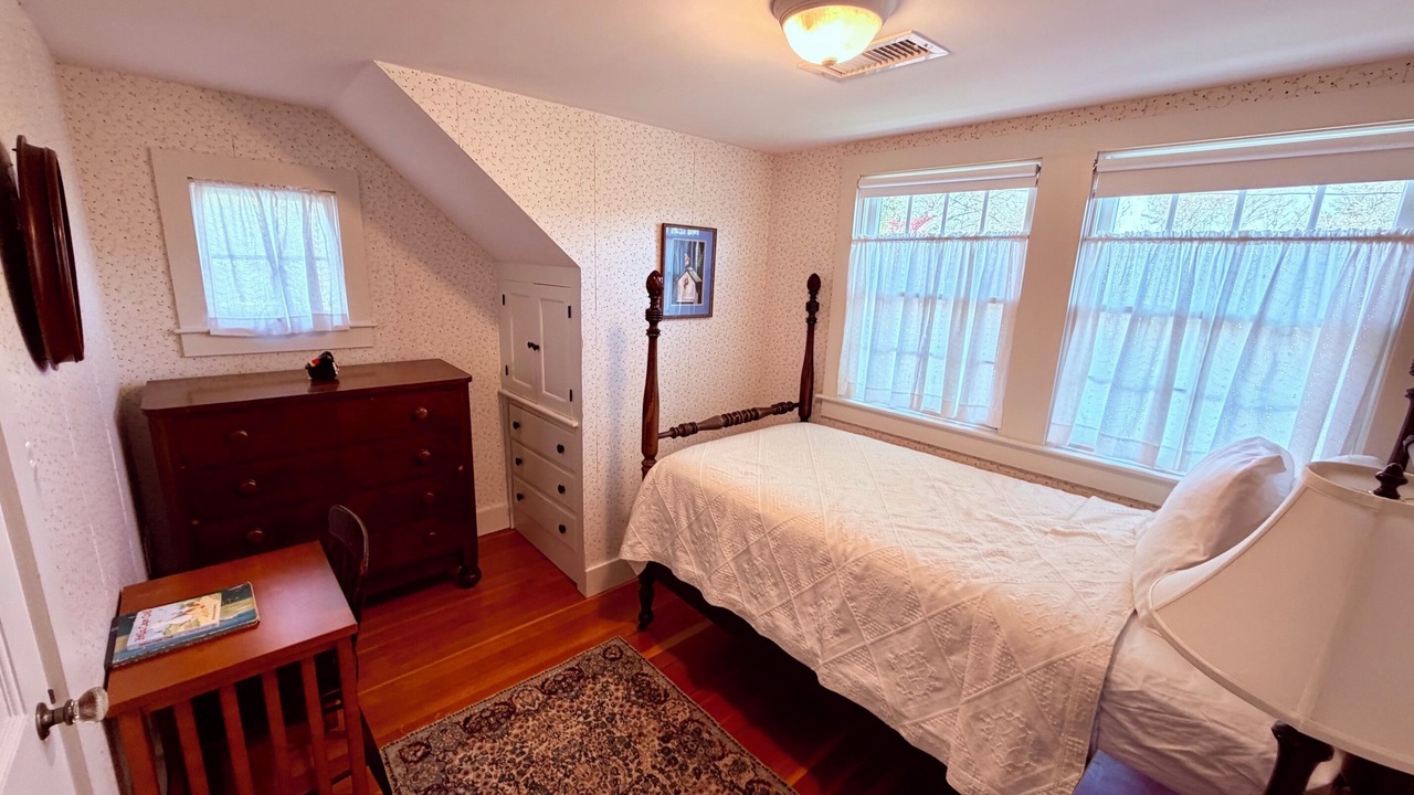 Photo of Bedroom in Harwich Port