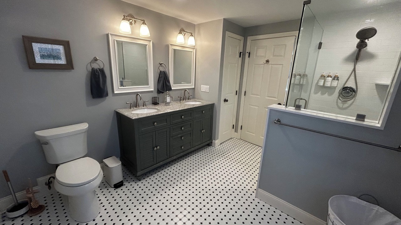 Photo of Bathroom in Manchester-by-the-Sea