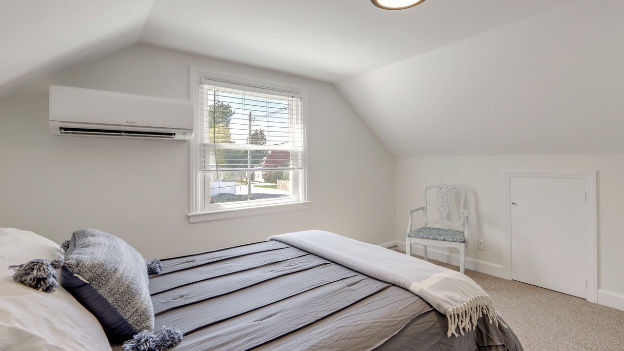 Photo of Bedroom in Westerly