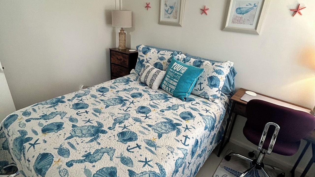 Photo of Bedroom in West Yarmouth