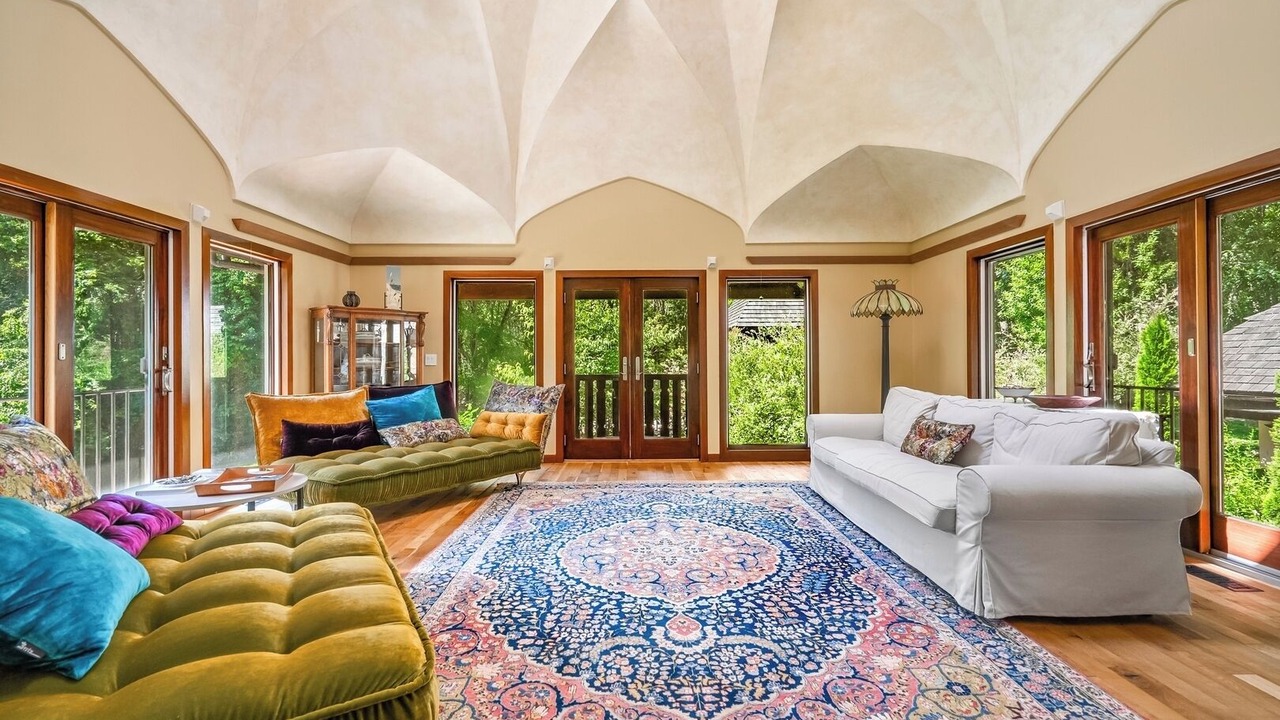 Photo of Livingroom in Westerly