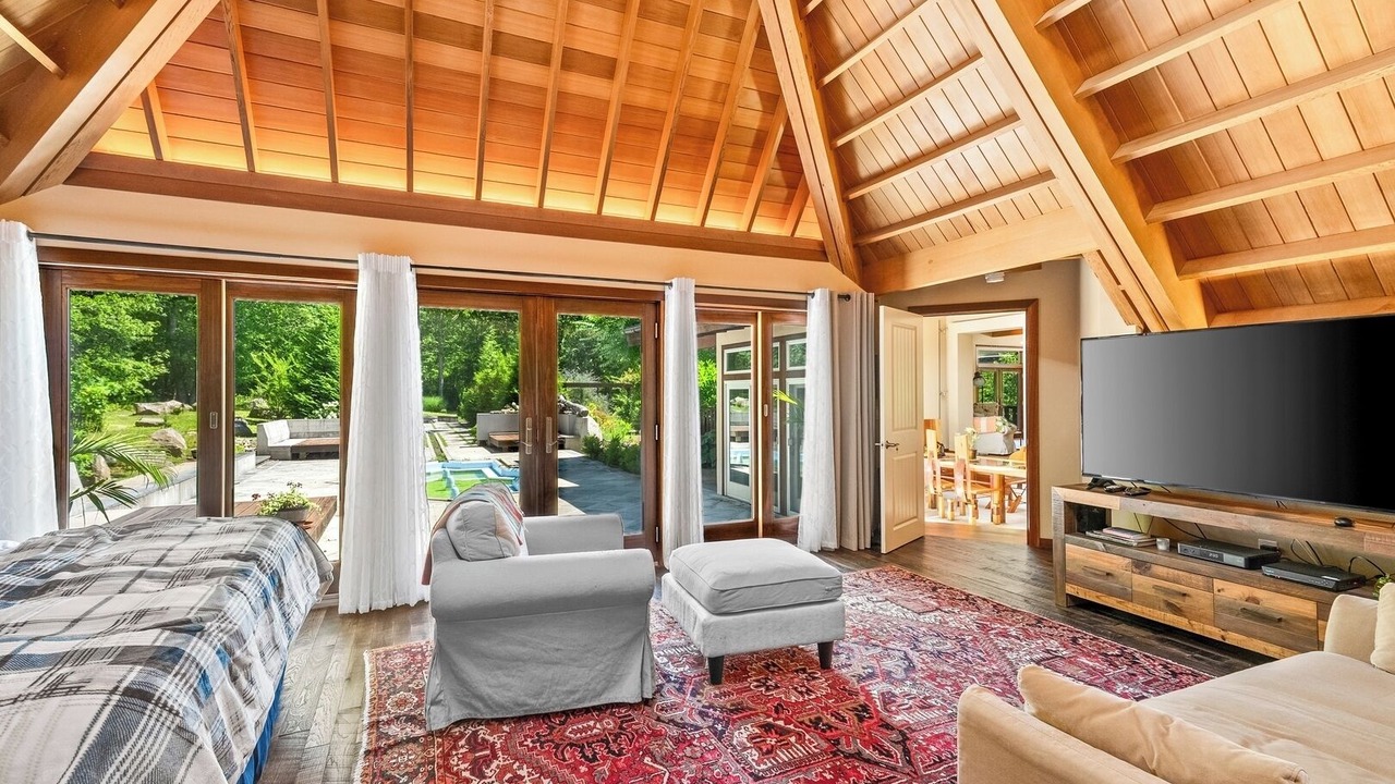 Photo of Livingroom in Westerly