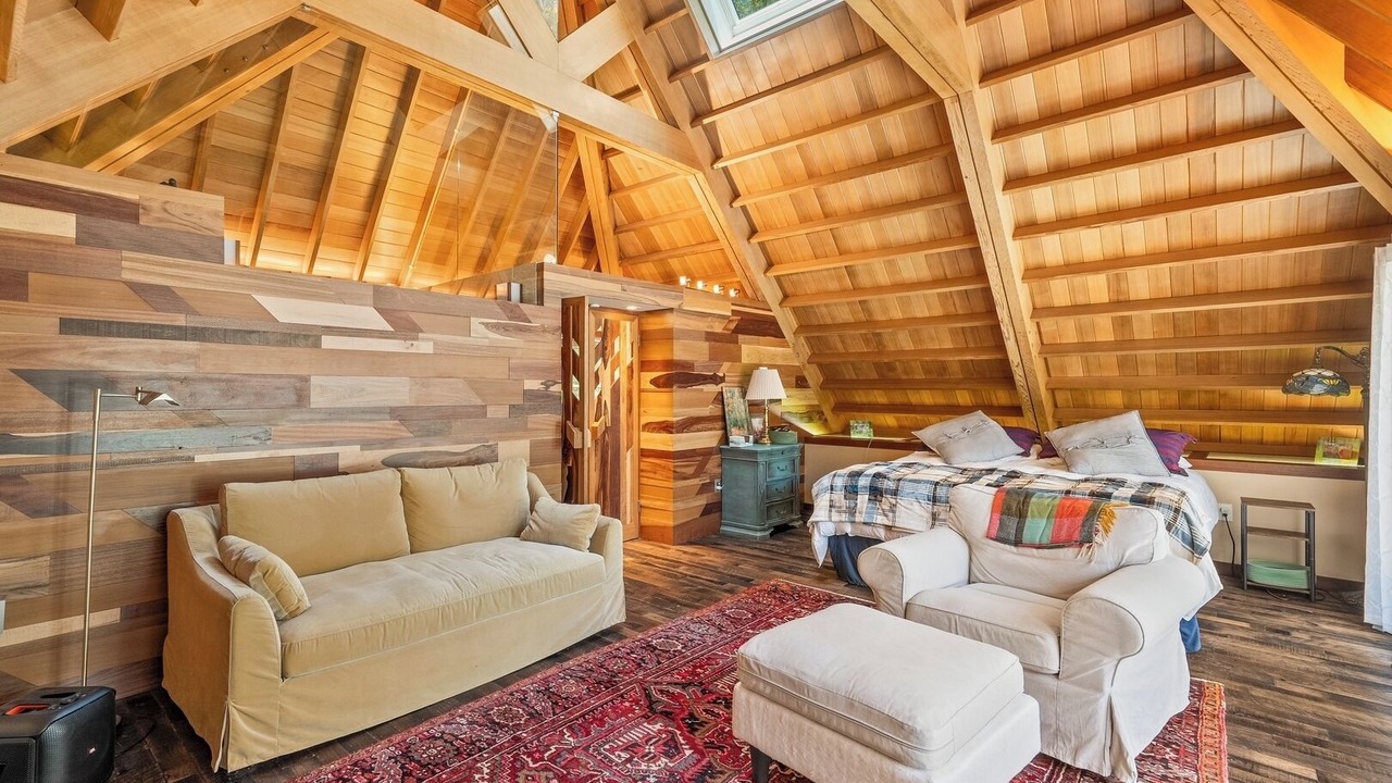 Photo of Bedroom in Westerly