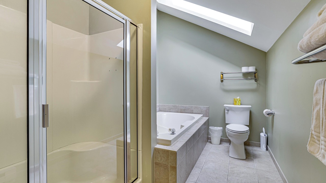 Photo of Bathroom in Greentown