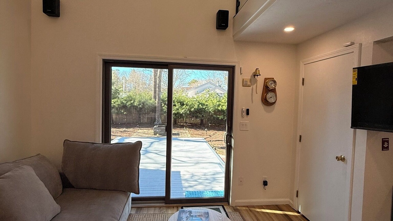 Photo of Livingroom in East Falmouth