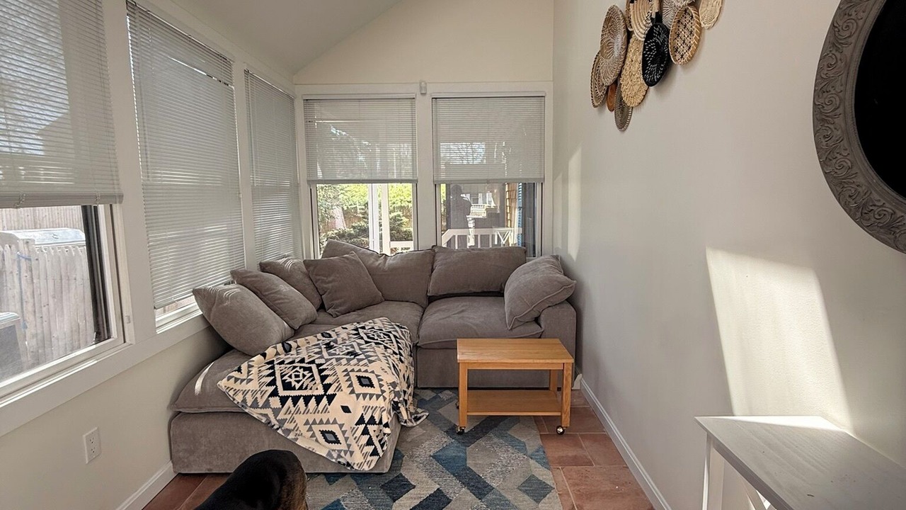 Photo of Livingroom in East Falmouth