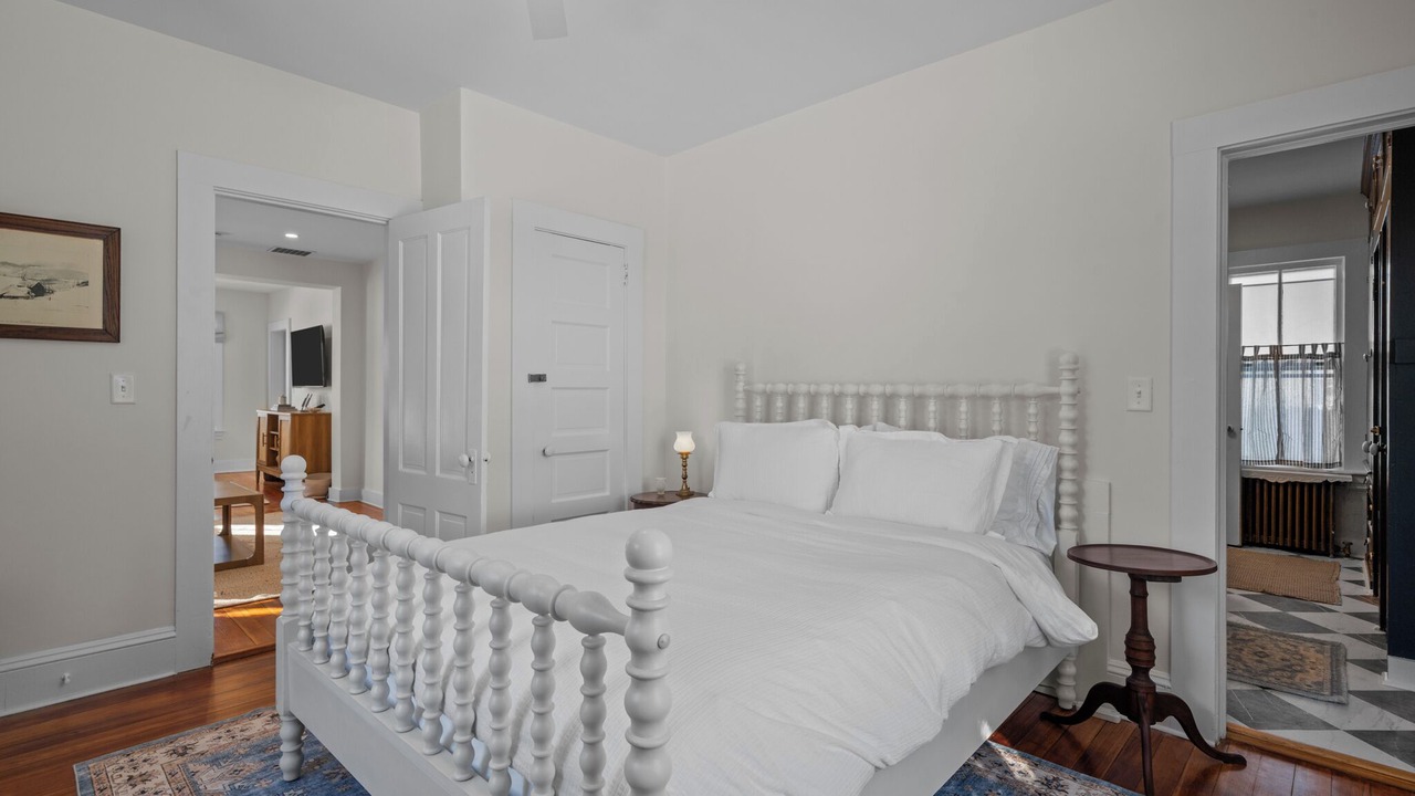 Photo of Bedroom in Mystic