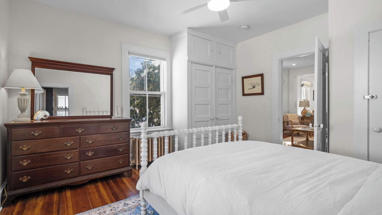 Photo of Bedroom in Mystic