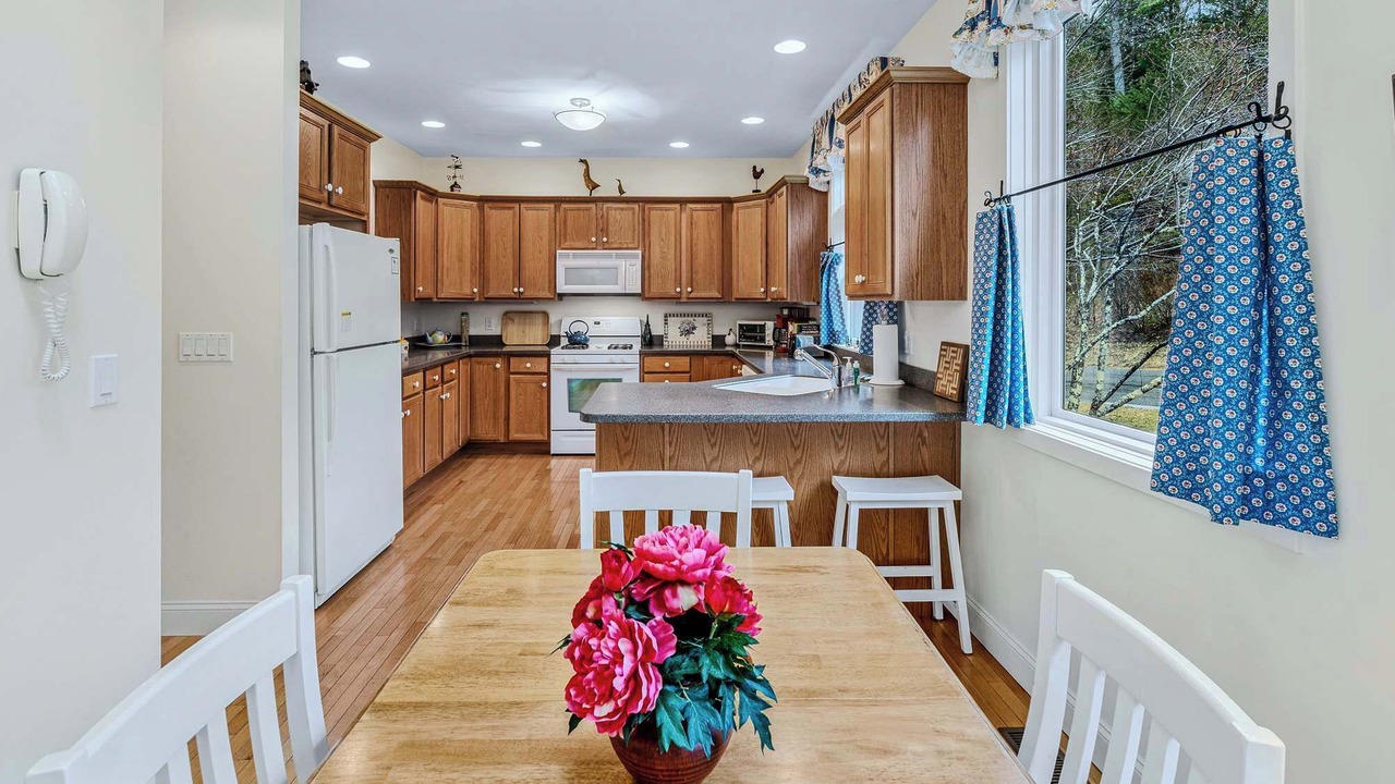 Photo of Kitchen in West Hartford