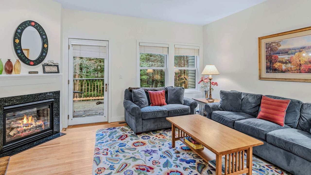 Photo of Livingroom in West Hartford