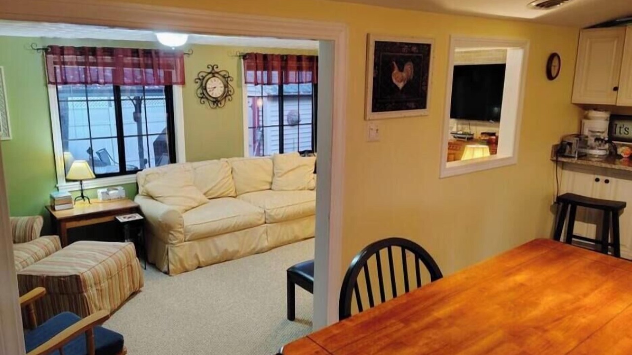 Photo of Livingroom in Lochmere